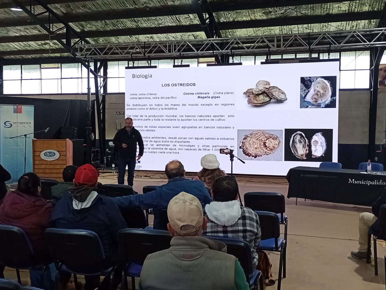 Profesional de Fundación Chinquihue participó de seminario sobre APE en Carahue